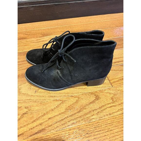 Circa Joan And David Luxe Suede Tie Booties 8.5 Sleek Academia Leather Witchy - Picture 1 of 7